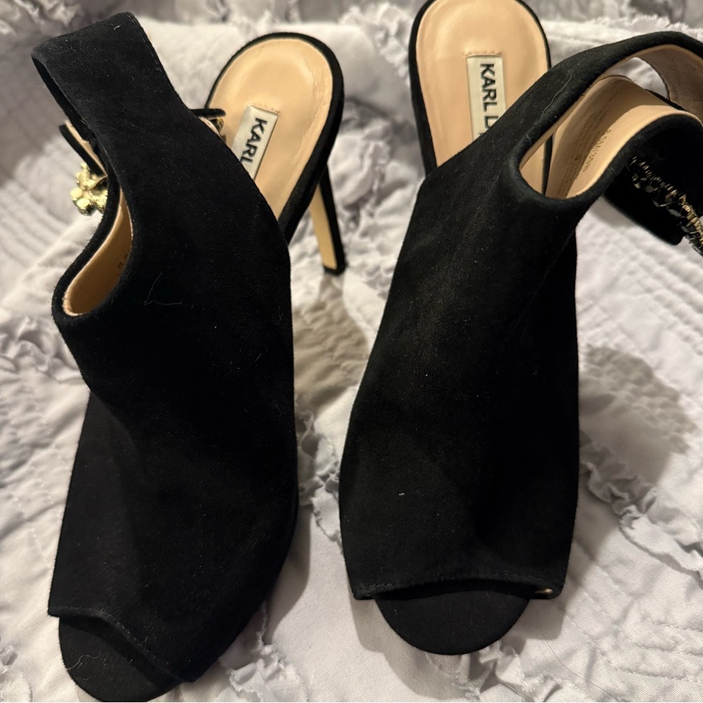 Karl Lagerfeld Black Peep-Toe Heels